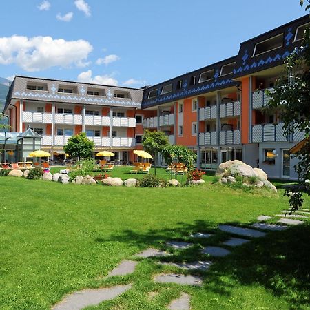 Aktiv & Wellnesshotel Zentral Prato allo Stelvio Esterno foto