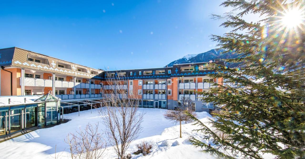 Aktiv & Wellnesshotel Zentral Prato allo Stelvio Esterno foto