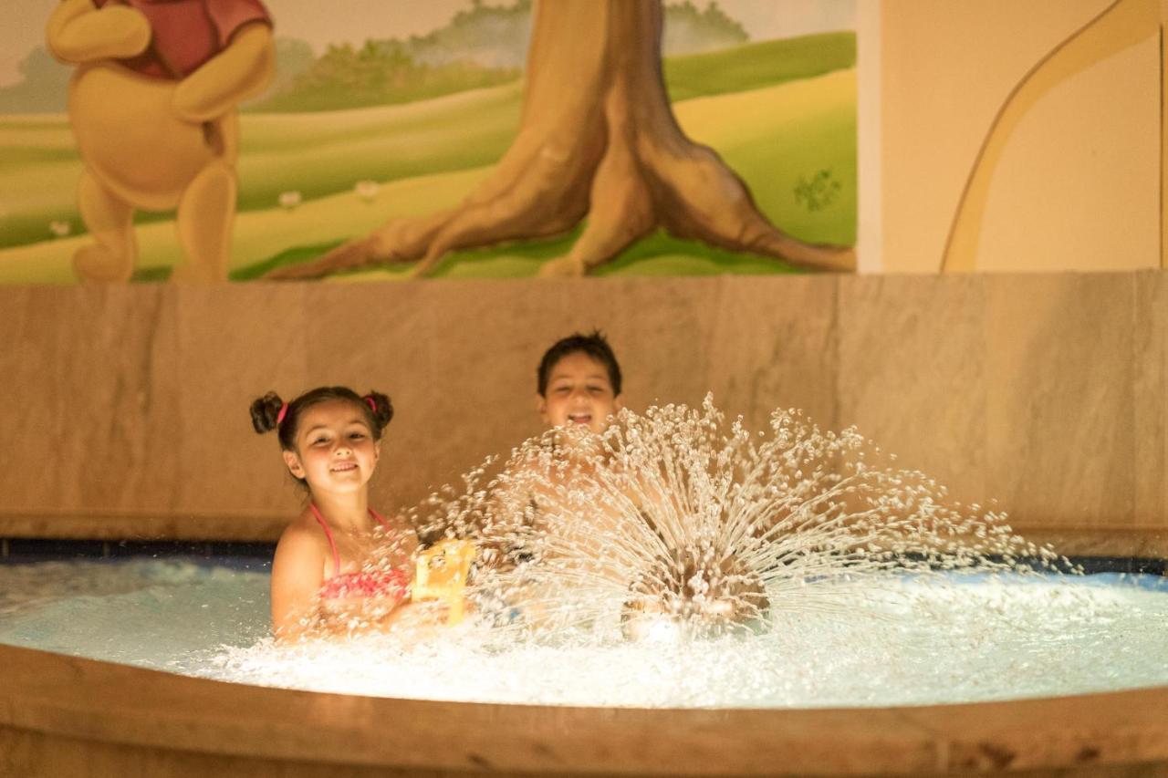 Aktiv & Wellnesshotel Zentral Prato allo Stelvio Esterno foto