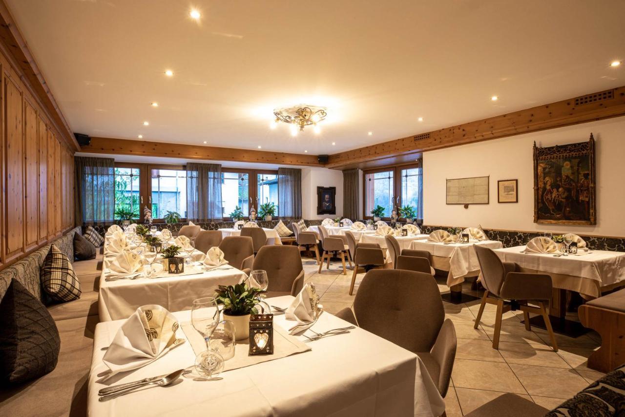 Aktiv & Wellnesshotel Zentral Prato allo Stelvio Esterno foto